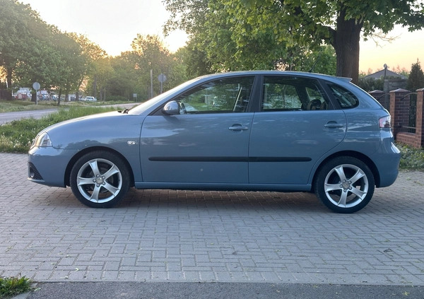 Seat Ibiza cena 14900 przebieg: 216000, rok produkcji 2006 z Sulechów małe 436